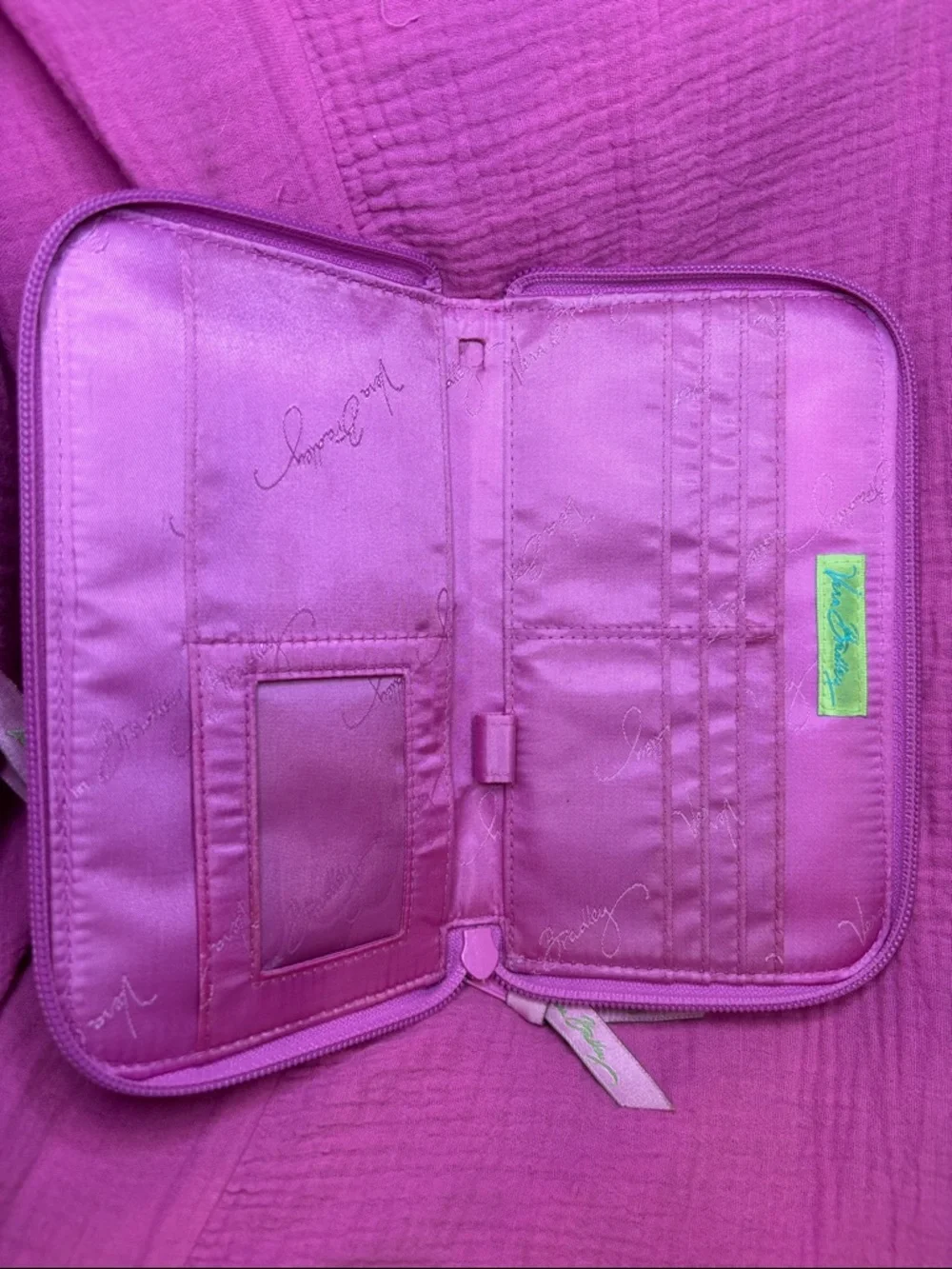 Vera Bradley Bermuda Pink Large Zip Travel Passport Organizer ID Wallet - Picture 5 of 6